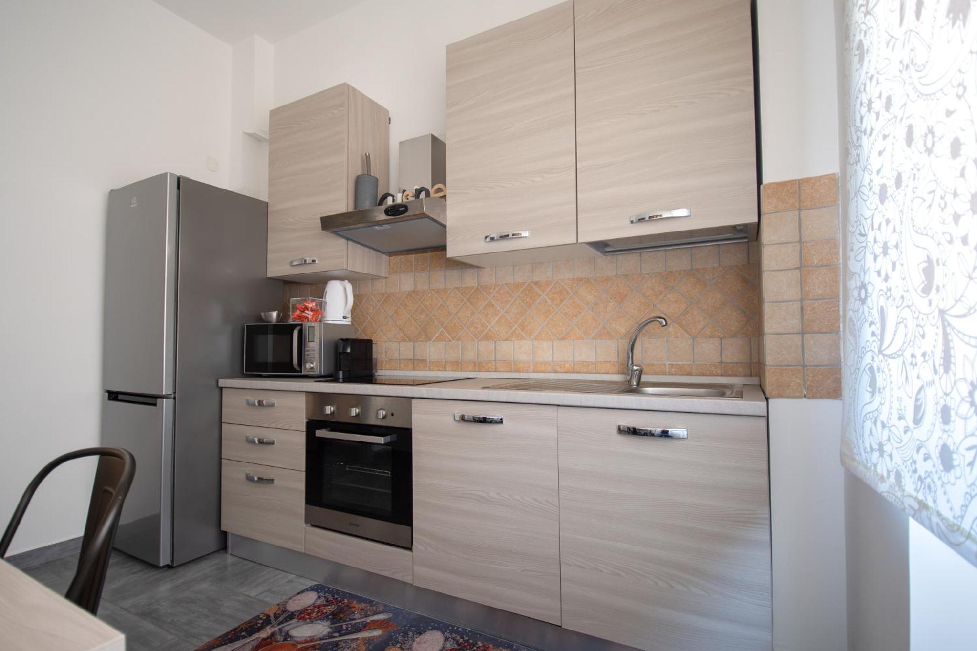 Casa Vacanze Family House Posizione Centralissima Civitavecchia Extérieur photo